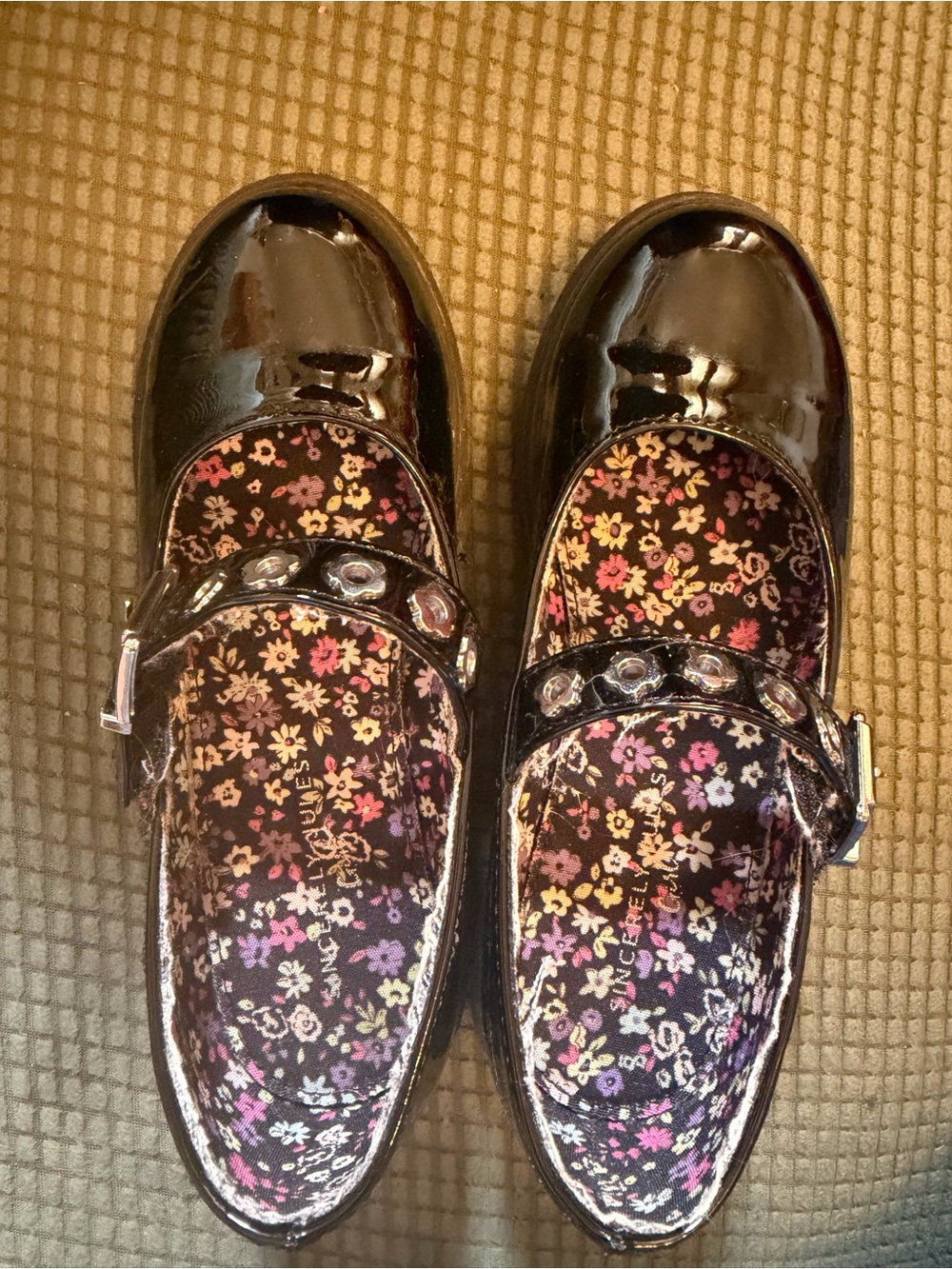Sincerely Jules Black Patent Mary Janes with Floral Insole